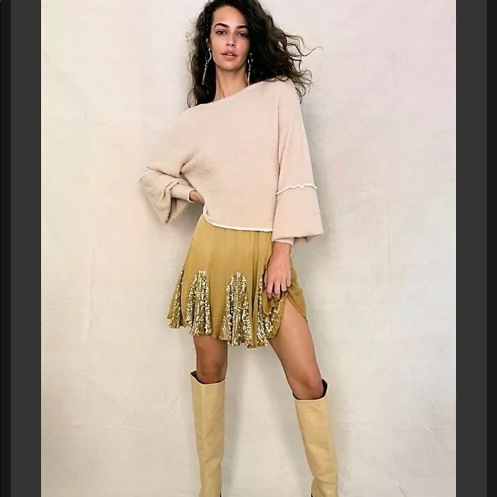 NWT Free People Cafe Mini Skirt Gold XS Chiffon Swing B-1241 B-1242